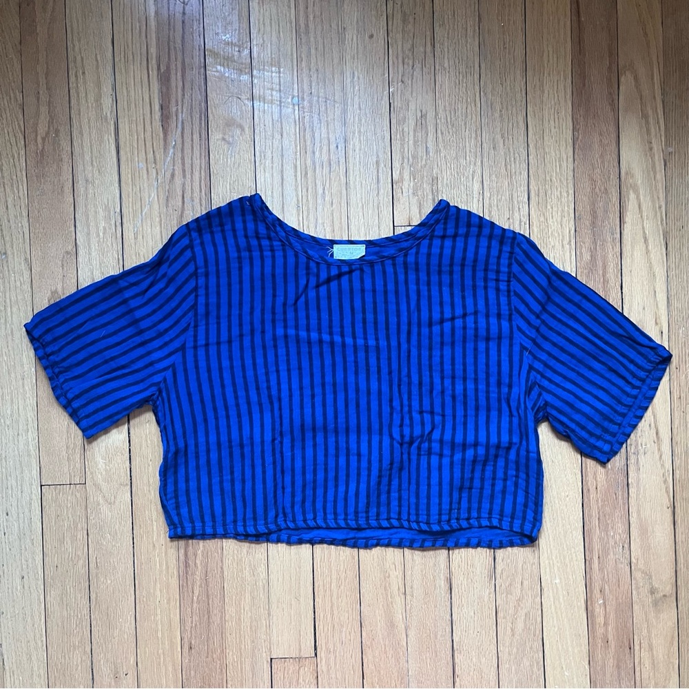 Curator Noa Crop Tee
